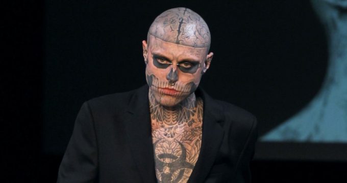 E Morto Suicida Zombie Boy Tgfuneral24